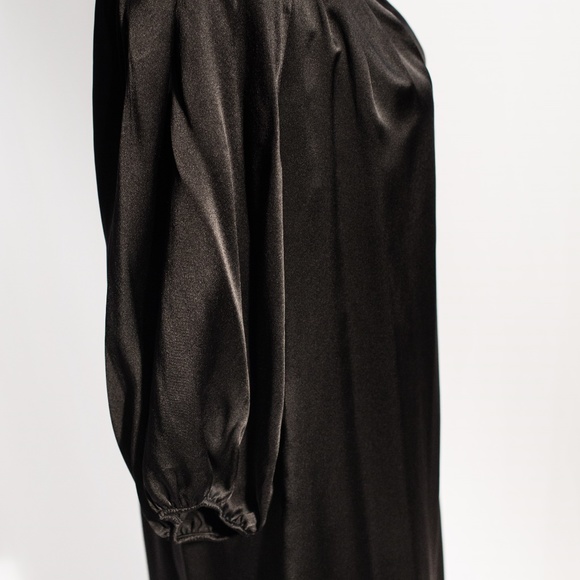 Black Halo 100% Silk Shift Tunic EUC 🎄 🕎 New Year’s Eve Dress - Picture 7 of 8